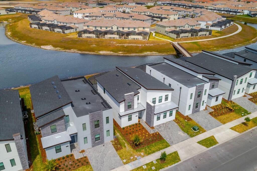 Luxury Villa Inside Storey Lake, Kissimmee - No Extra Fees Eksteriør billede